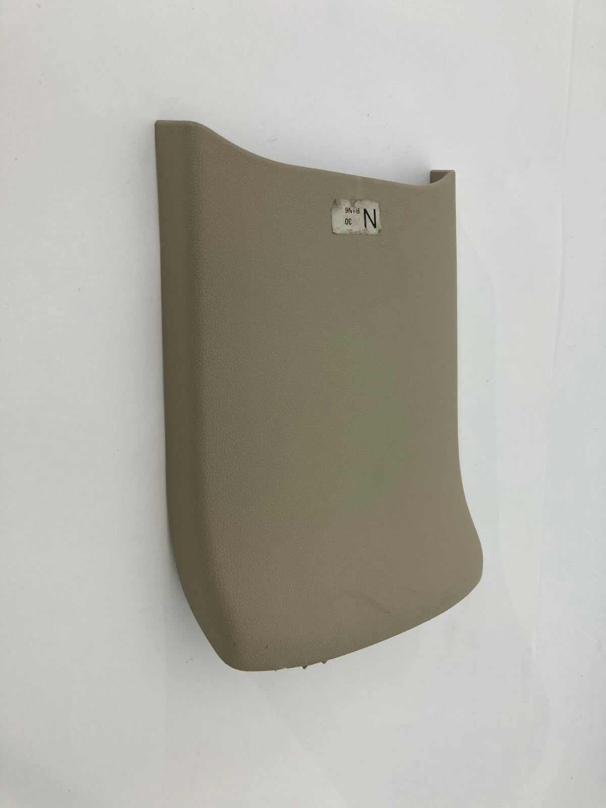 2007-2009 MAZDA 3 MAZDA3 REAR CENTER CONSOLE LID CAP COVER B32H 64 471 OEM