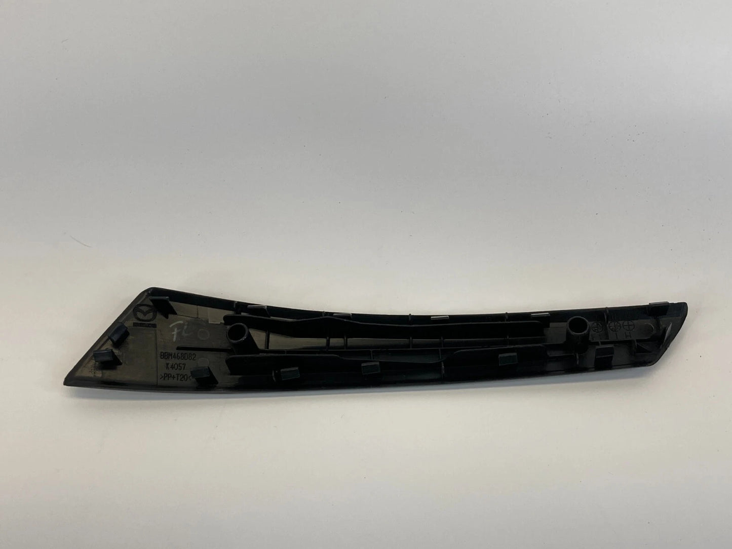 2010-2013 MAZDA3 MAZDA 3 FRONT LEFT DRIVER DOOR CAP ASSIST DOOR TRIM BBM468D82