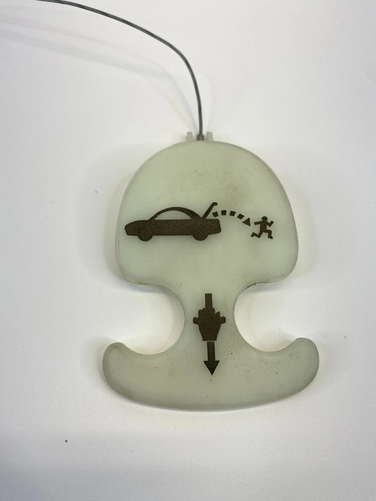 2003-2011 SAAB 9-3 CONVERTIBLE EMERGENCY REAR TRUNK DECK LID RELEASE HANDLE OEM