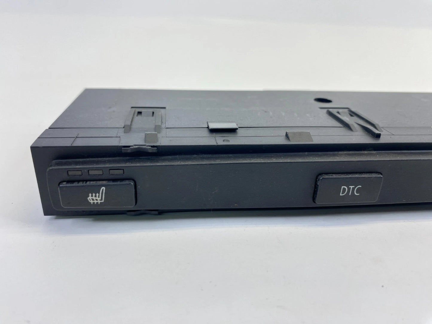 2006 2007 BMW 530XI CENTER CONSOLE HEATED DYNAMIC STABILITY CONTROL DSC SWITCH