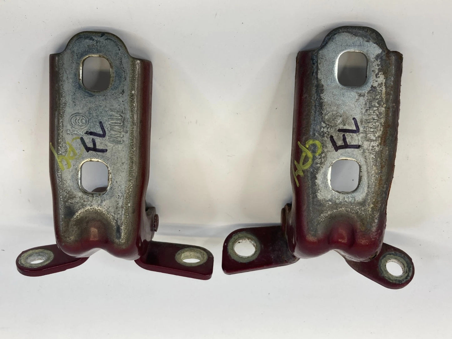 2010-2024 GMC TERRAIN FRONT LEFT SIDE DOOR UPPER LOWER MOUNTING HINGE SET OEM