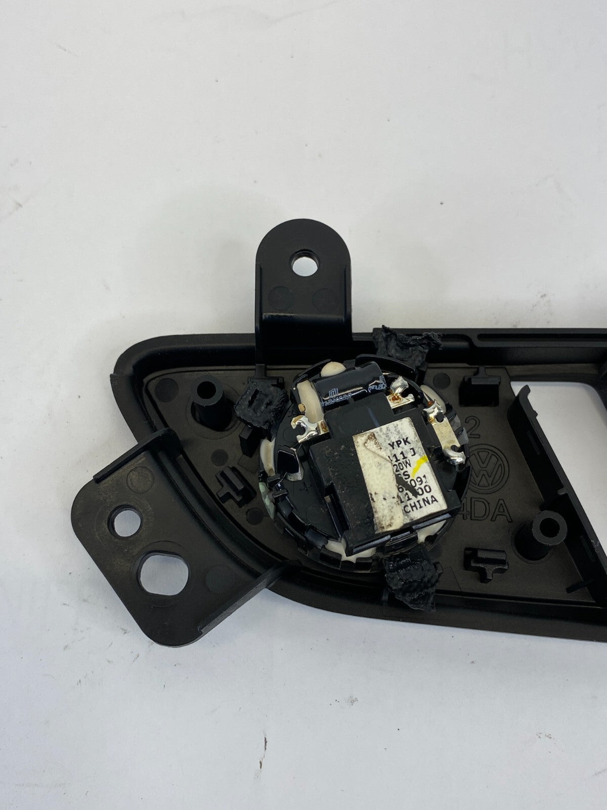 2012-2015 Volkswagen Passat Rear Left Side Interior Door Handle 561839019 OEM