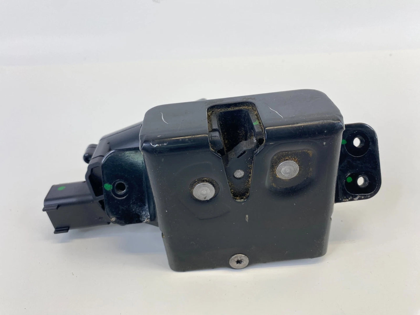2007-2014 GMC YUKON REAR POWER TAILGATE LIFT GATE LATCH LOCK HATCH ACTUATOR OEM
