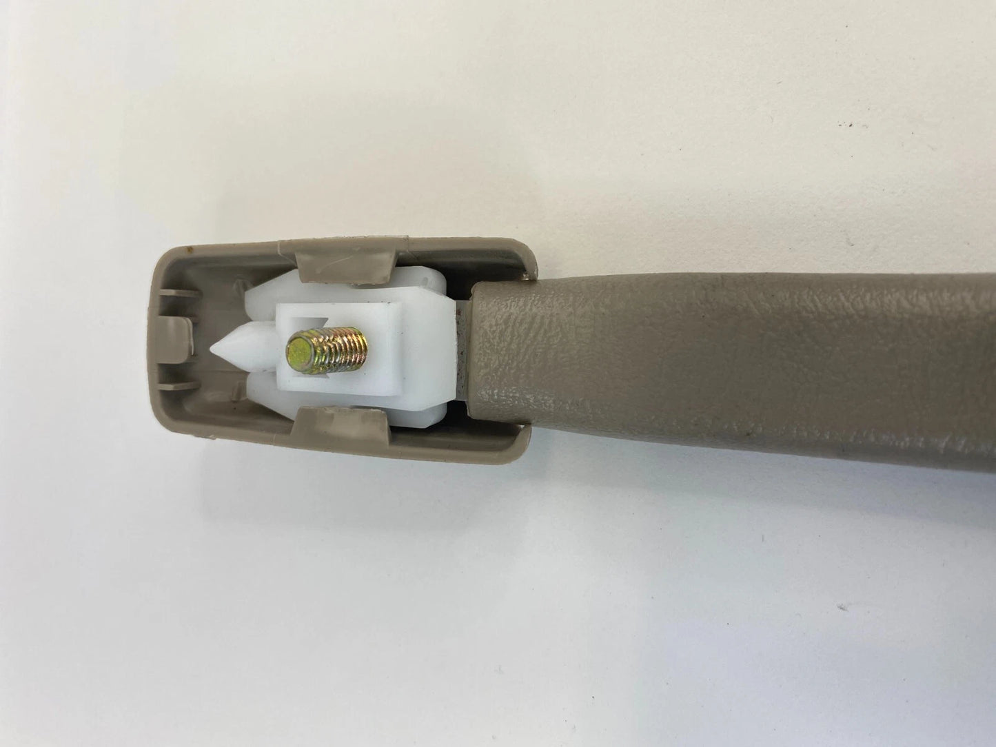 1998-2002 TOYOTA COROLLA REAR RIGHT INSIDE ROOF GRIP GRAB ASSIST STRAP HANDLE