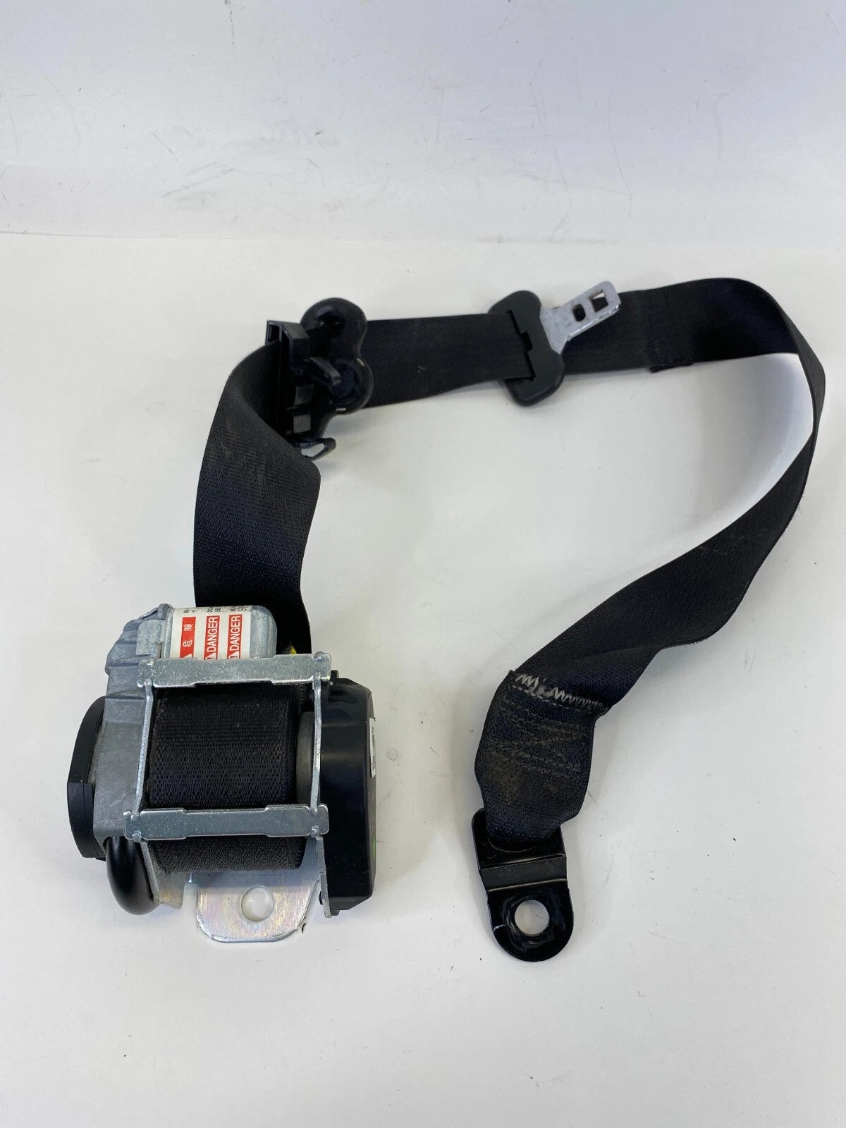 2009 2010 DODGE JOURNEY FRONT RIGHT PASSENGER SEAT BELT RETRACTOR 609067500D OEM