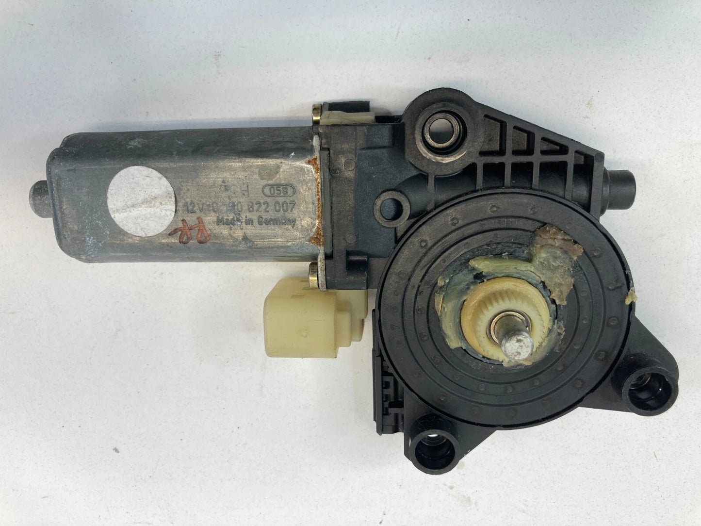 2001-2005 MERCEDES-BENZ C320 REAR RIGHT SIDE DOOR WINDOW MOTOR RR RH A2038203042