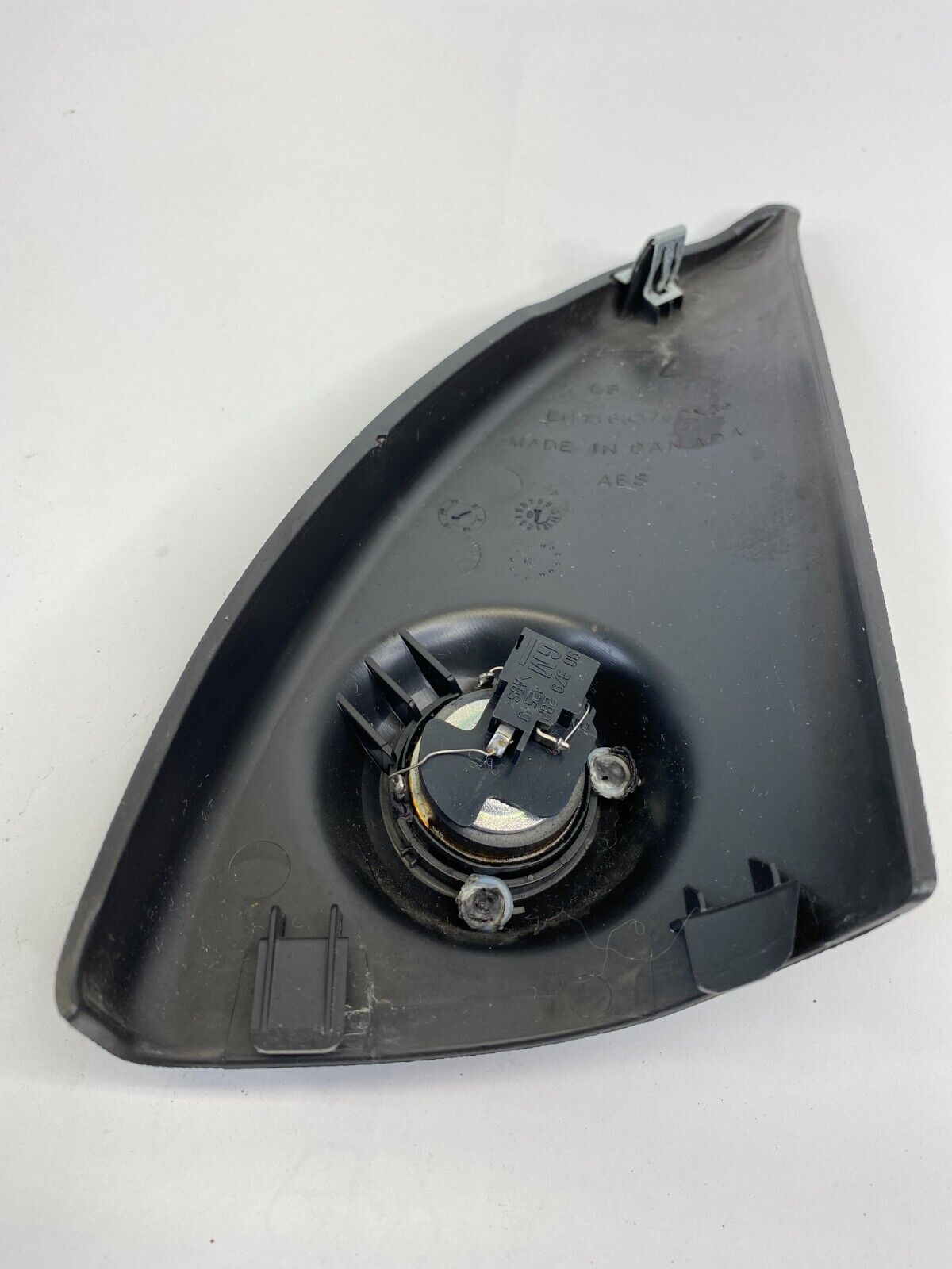 06-09 Chevrolet Equinox Front Left Side Door Tweeter w Cover Trim 15863762 OEM