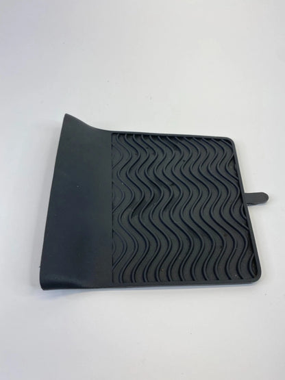 04-11 SAAB 9-3 93 SEDAN DASH CONSOLE ASH TRAY MAT RUBBER INSERT LINER 12802541