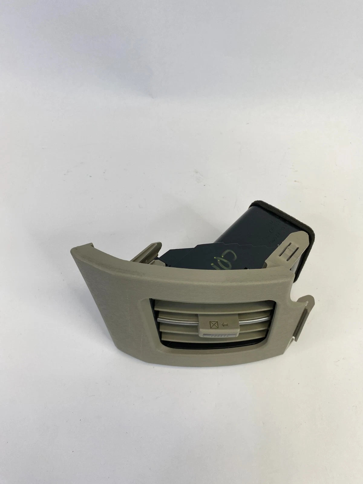 2010-2015 TOYOTA PRIUS FRONT RIGHT PASSENGER SIDE DASH AIR VENT 55660-47030 OEM