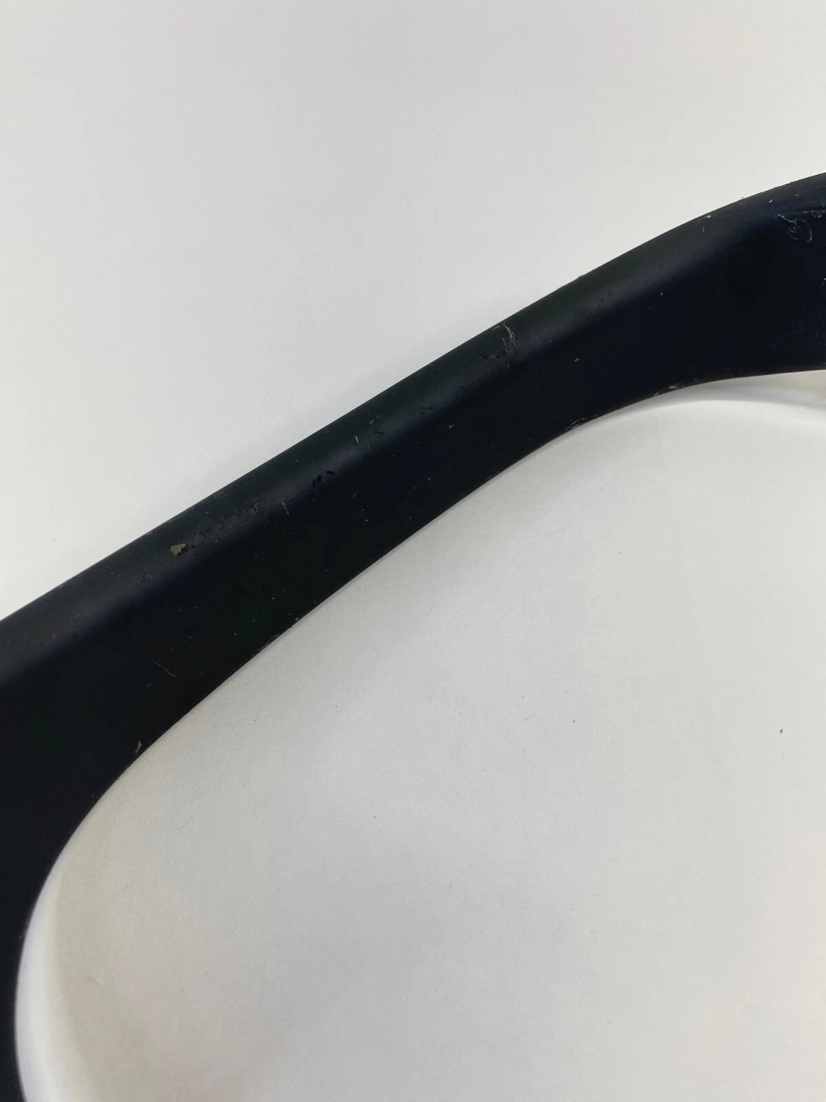 2003-2009 MERCEDES-BENZ E320 RR RH PASSENGER DOOR GRAB HANDLE OEM 211-737-02-28