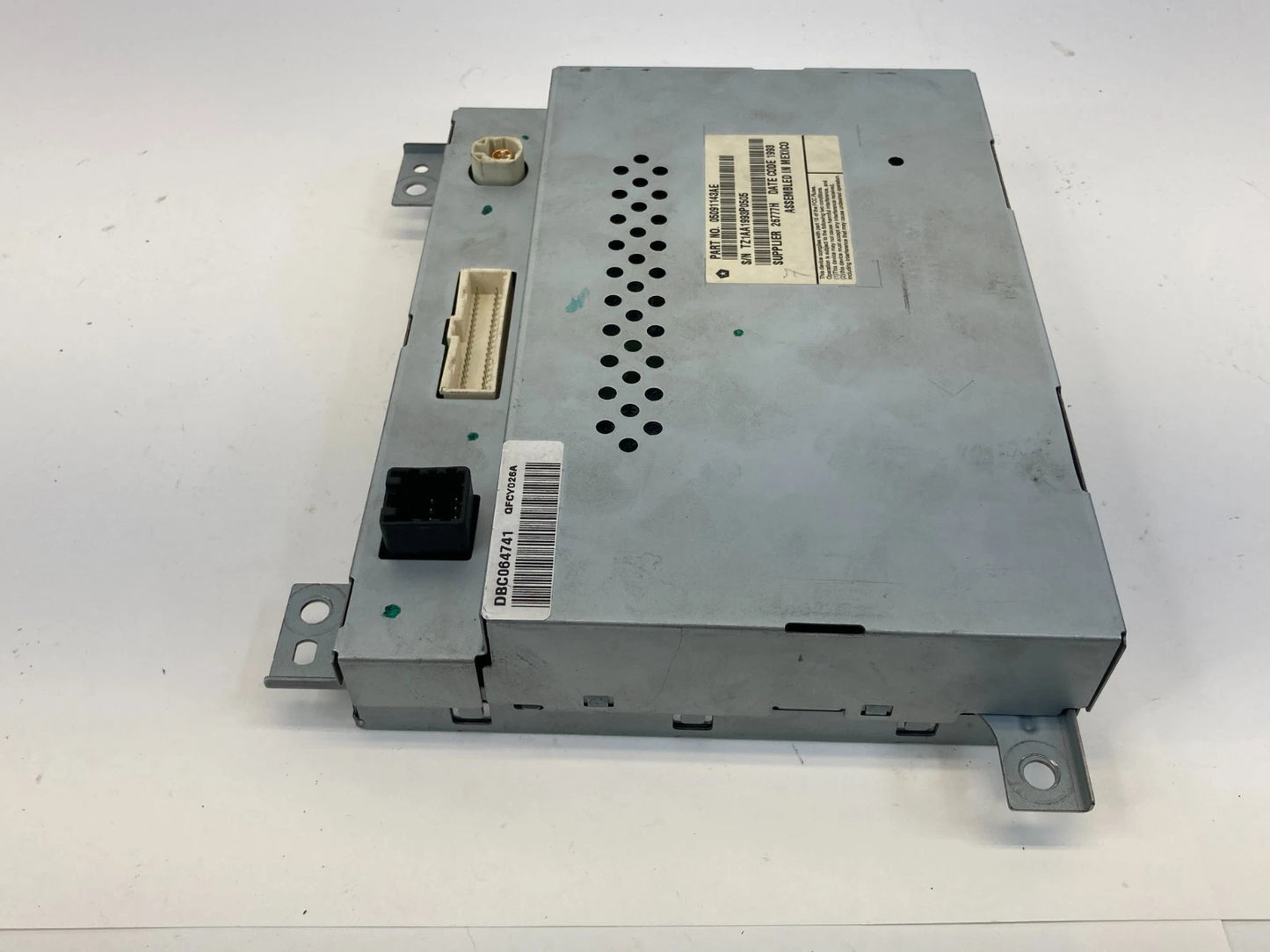 2013-2016 DODGE DART NAVIGATION RADIO DISPLAY TOUCH SCREEN 5091143AE OEM