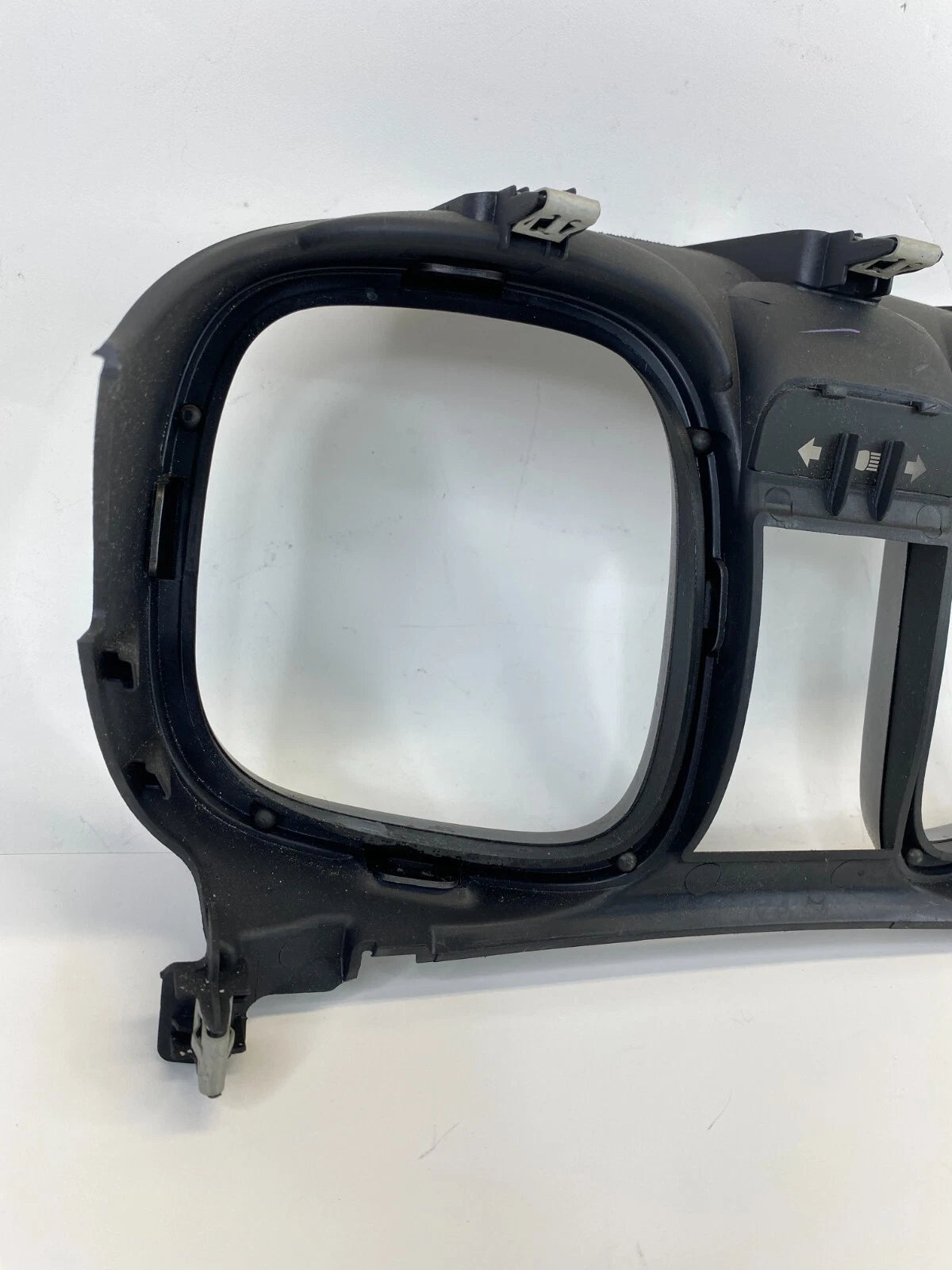 2013-2015 CHEVY MALIBU FRONT DASH SPEEDOMETER CLUSTER BEZEL OEM FACTORY AKY87368