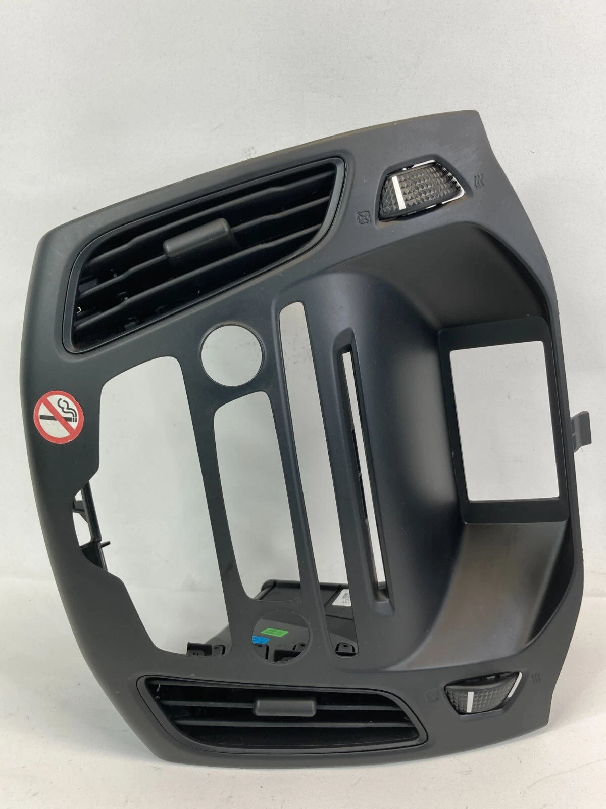 2015-2017 FORD FOCUS CENTER DASH RADIO CONTROL BEZEL TRIM PANEL F1EB-18835-PIA