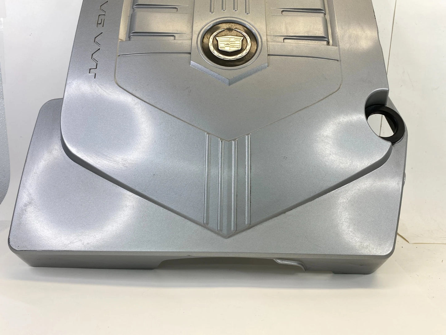 2004-2007 CADILLAC CTS 3.6L ENGINE COVER APPEARANCE TRIM TOP LID