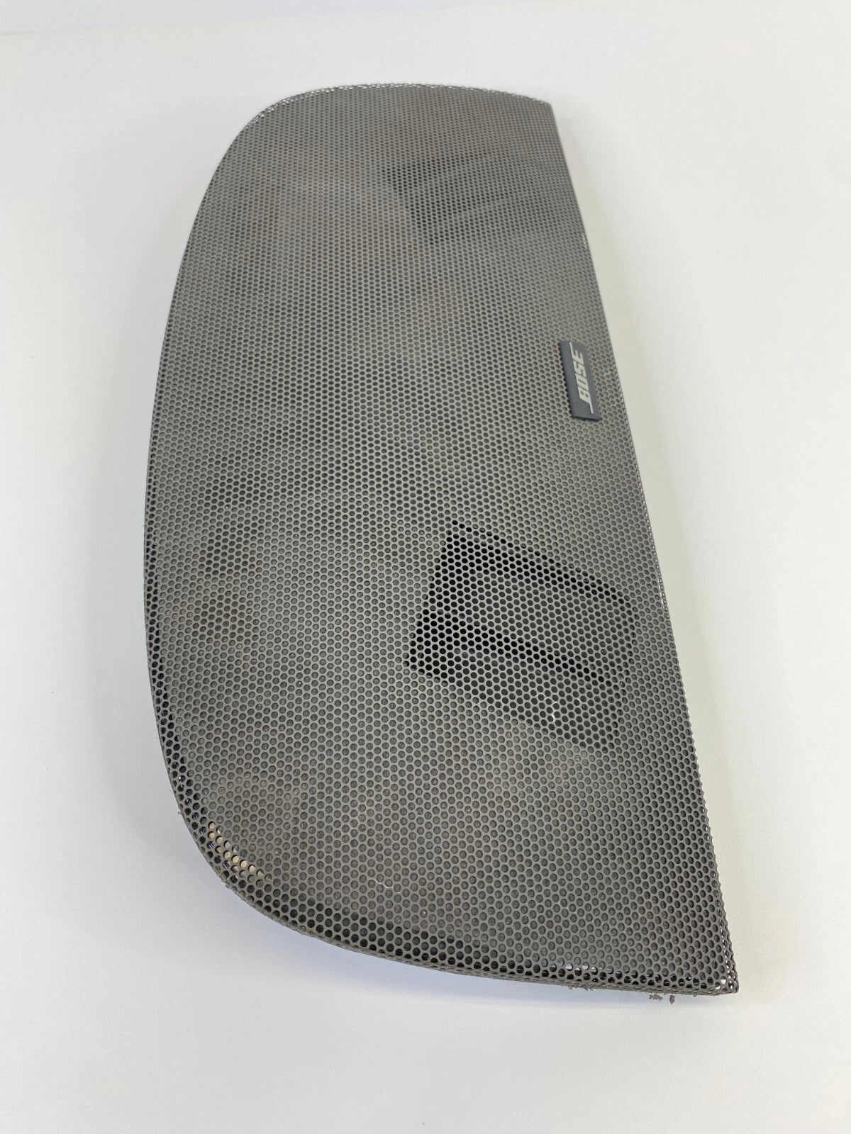 2006-2010 INFINITI M35 CENTER DASH SPEAKER COVER TRIM GRILLE P10693A28000 OEM