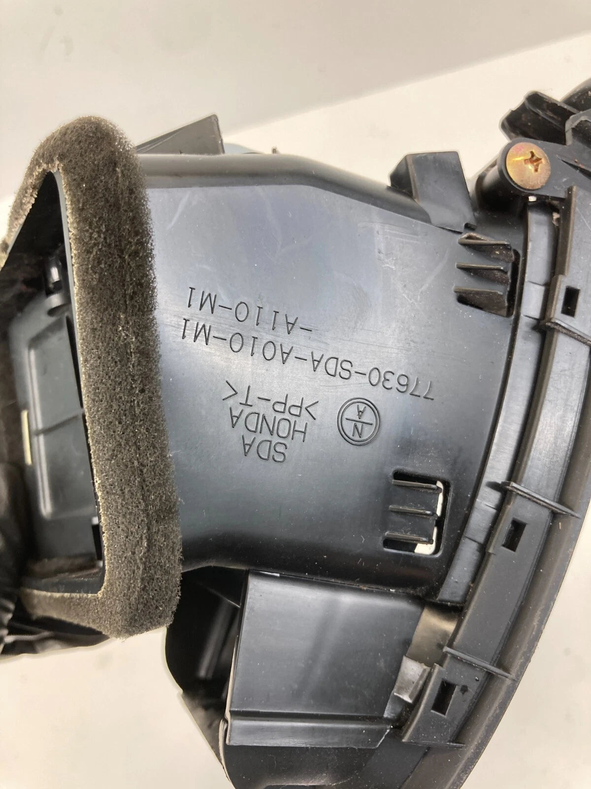 03-07 HONDA ACCORD LEFT DRIVER SIDE DASH AC AIR VENT OUTLET 77630SDAA010M1