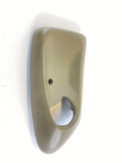 2000-2005 00-05 CHEVROLET IMPALA REAR LEFT INTERIOR DOOR HANDLE BEZEL 21995764