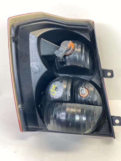 2008-2012 DODGE CALIBER REAR RIGHT PASSENGER SIDE TAILLIGHT LAMP OEM 05303752AF