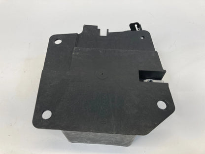 2014 2015 CHEVROLET MALIBU FUSE BLOCK SUPPORT BRACKET FRONT OEM FACTORY 23445180