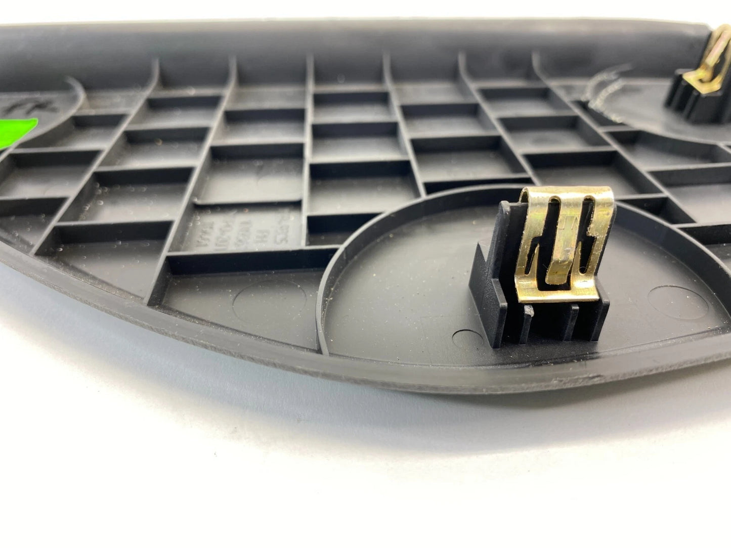 2010-2017 CHEVROLET EQUINOX DASHBOARD PANEL RIGHT SIDE END CAP COVER 15949325