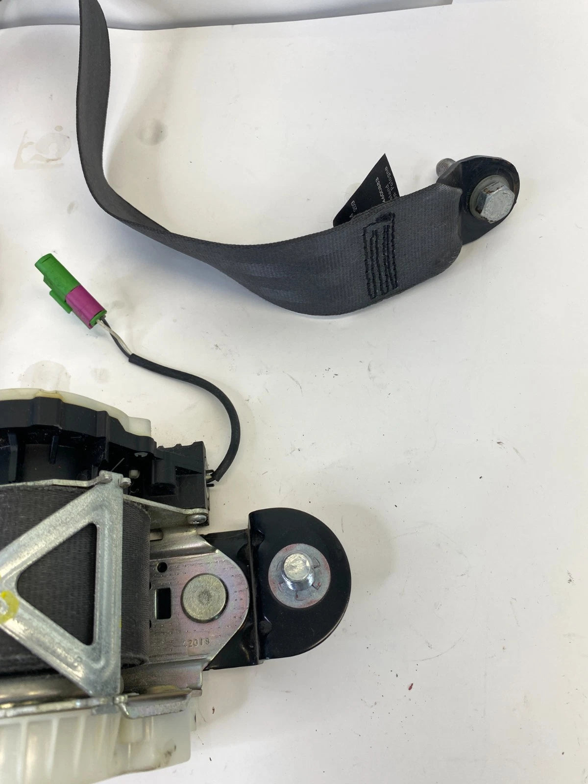 2009-2011 CHEVROLET AVEO5 FRONT LEFT DRIVER SIDE SEAT BELT RETRACTOR 34060627A