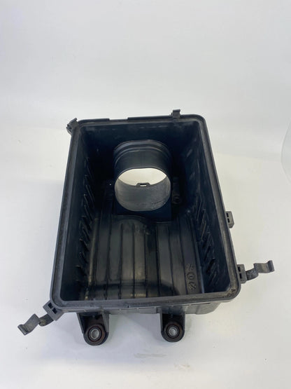 2009 KIA BORREGO 3.8L AIR CLEANER FILTER BOX LOWER COVER 28112-2J000 OEM