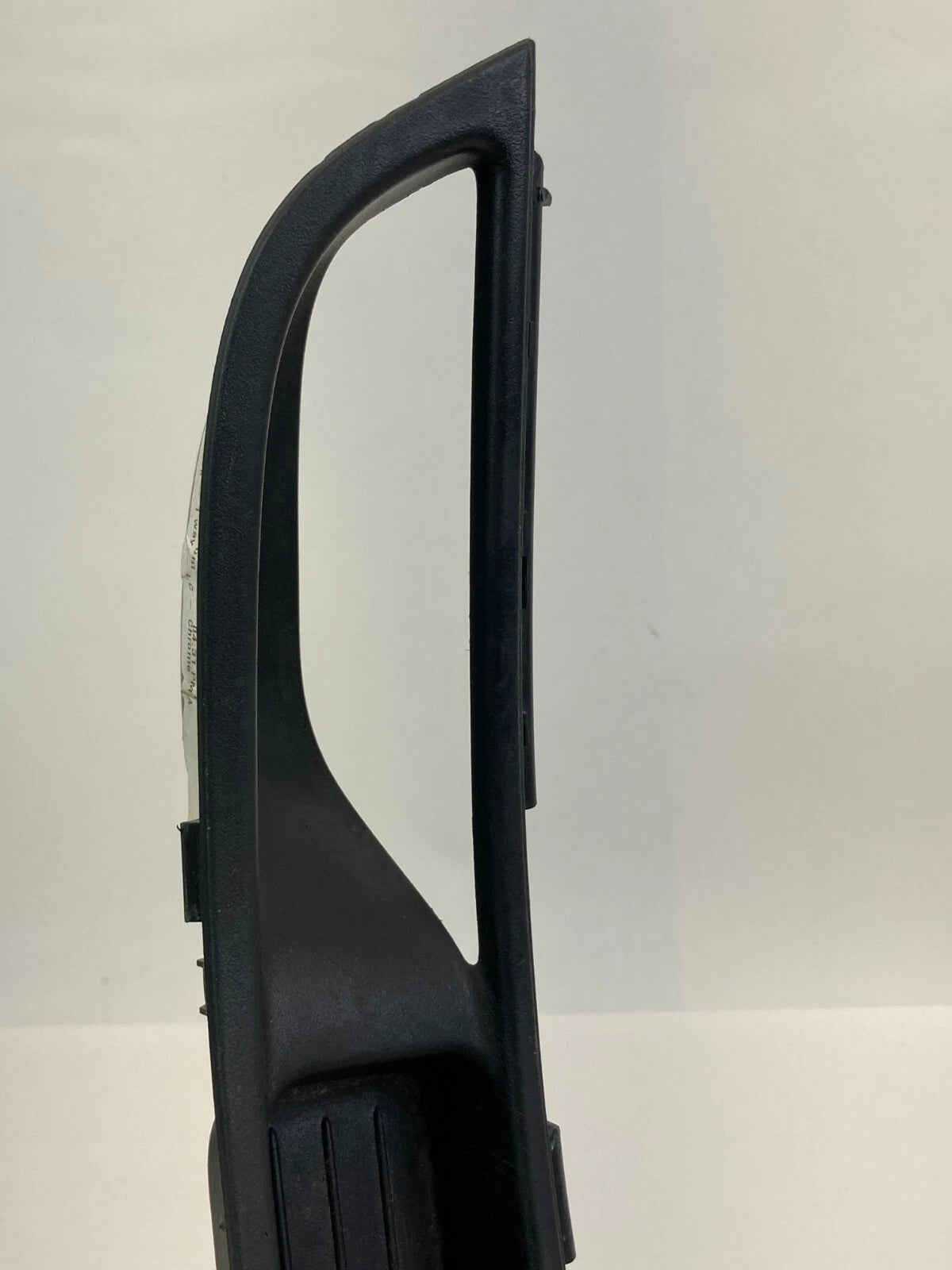 2012-2018 FORD FOCUS SEDAN FRONT RIGHT PASSENGER SIDE WINDOW SWITCH COVER TRIM