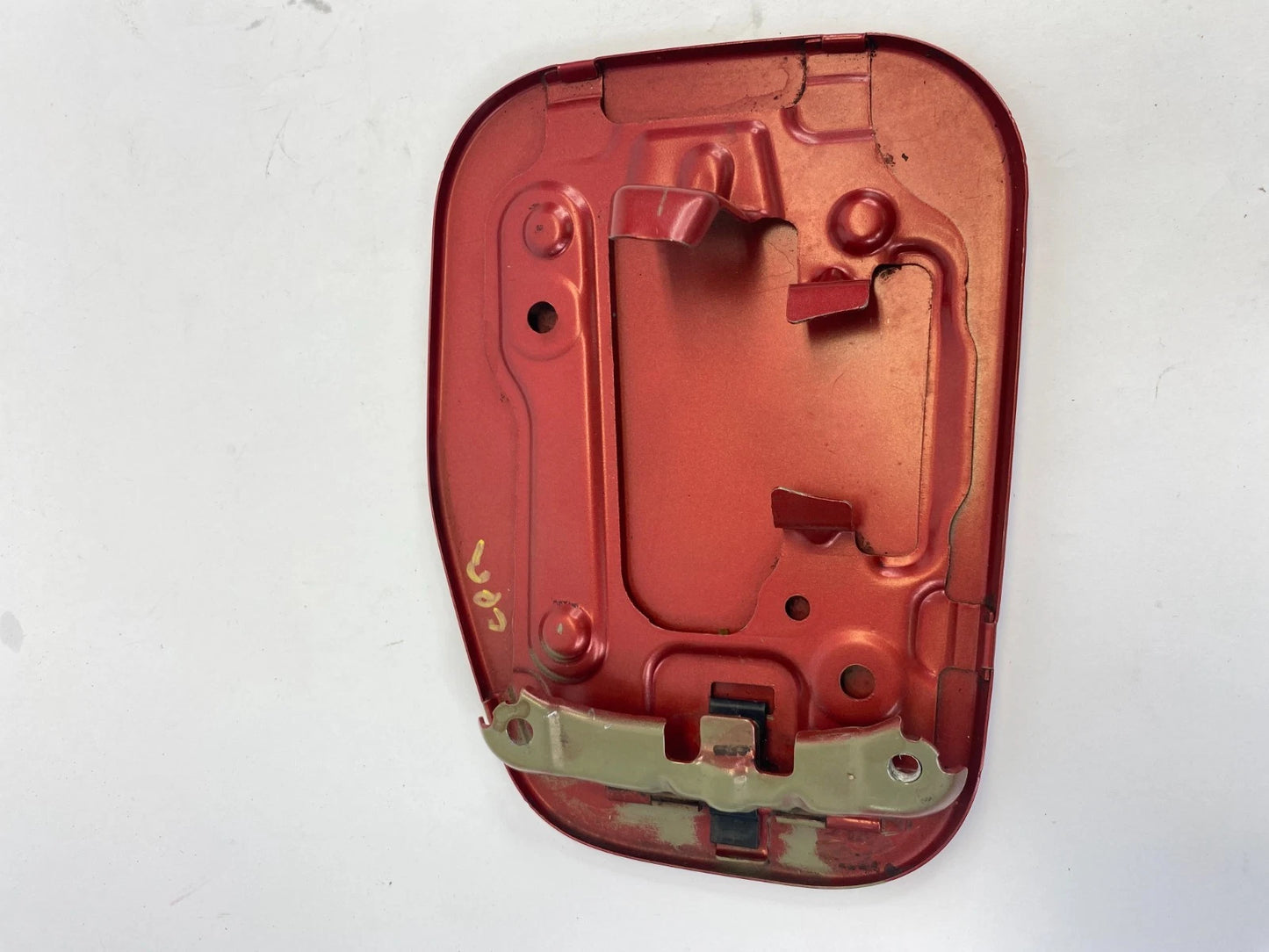 2009-2015 TOYOTA VENZA FUEL GAS TANK DOOR FILLER LID COVER ASSY OEM