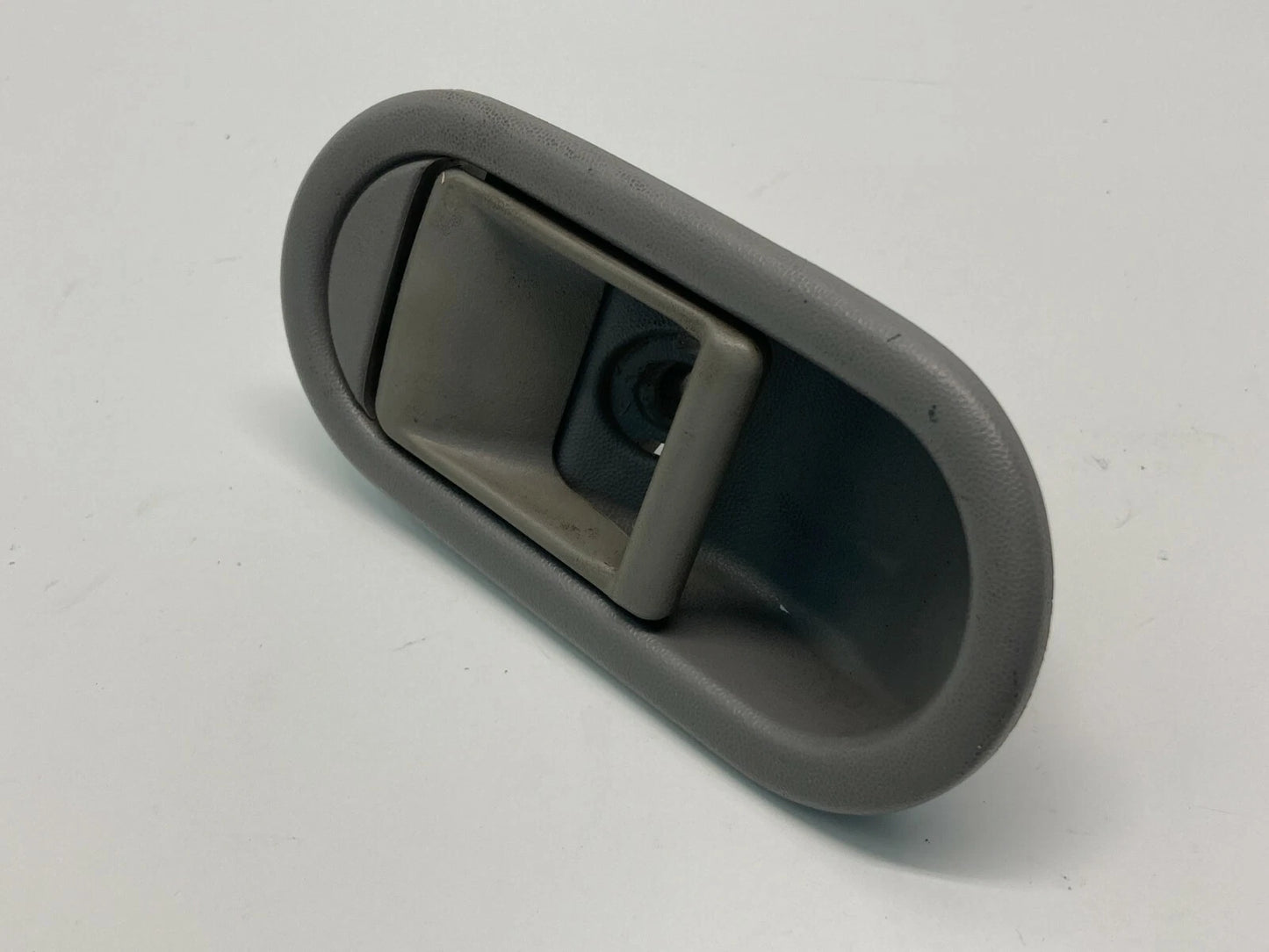 1997-2002 FORD ESCORT INNER FRONT LEFT DRIVER SIDE DOOR HANDLE F7C6-5422600 OEM