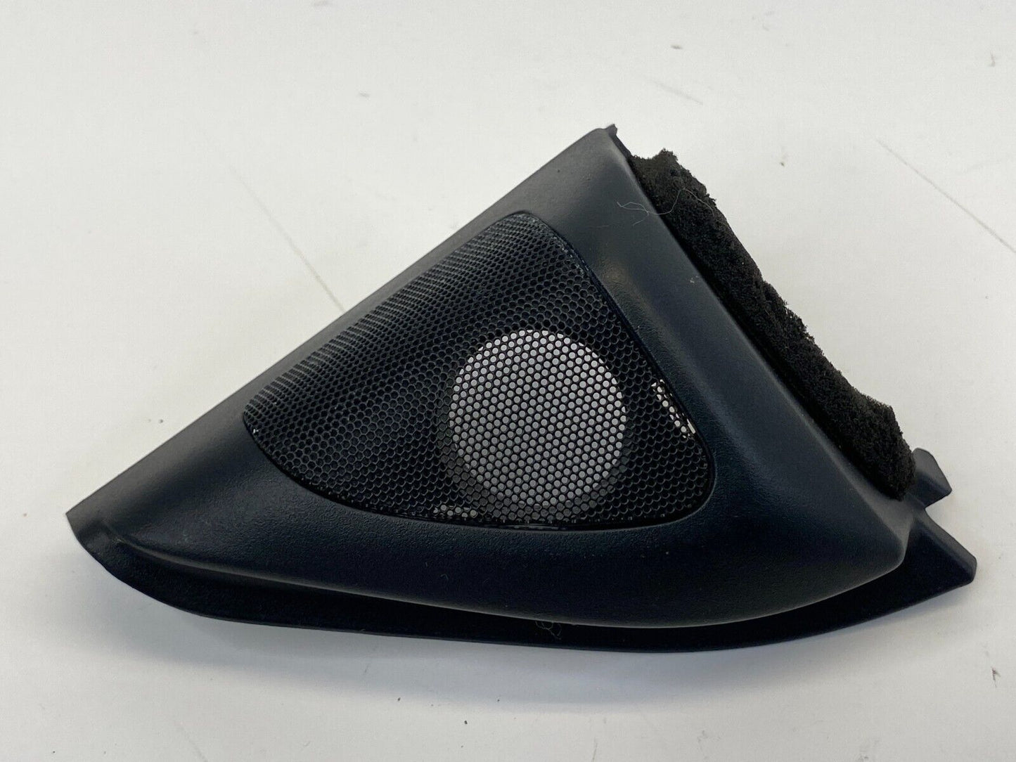 2003-2008 Toyota Corolla Front Right Passenger Tweeter Corner Cover 6749102160