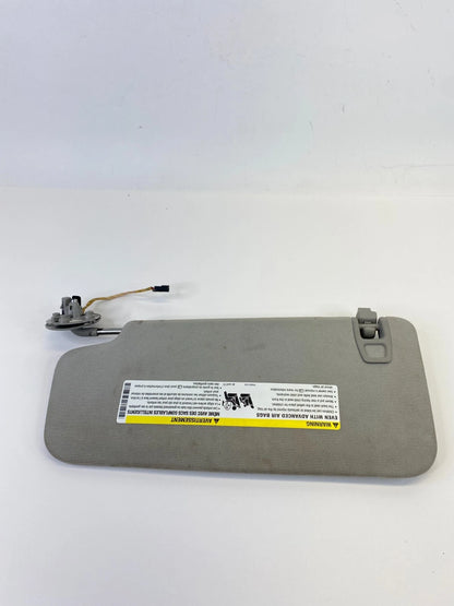 2010-2016 CADILLAC SRX RIGHT PASSENGER SIDE SUNVISOR SUN VISOR SHADE W/ MIRROR