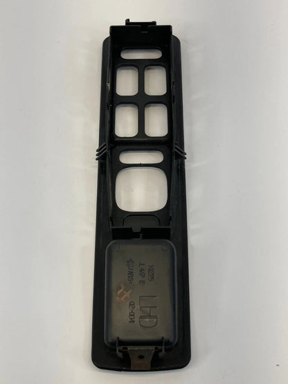 03-07 CADILLAC CTS FRONT LEFT SIDE DOOR MASTER WINDOW SWITCH COVER 10295-JL467