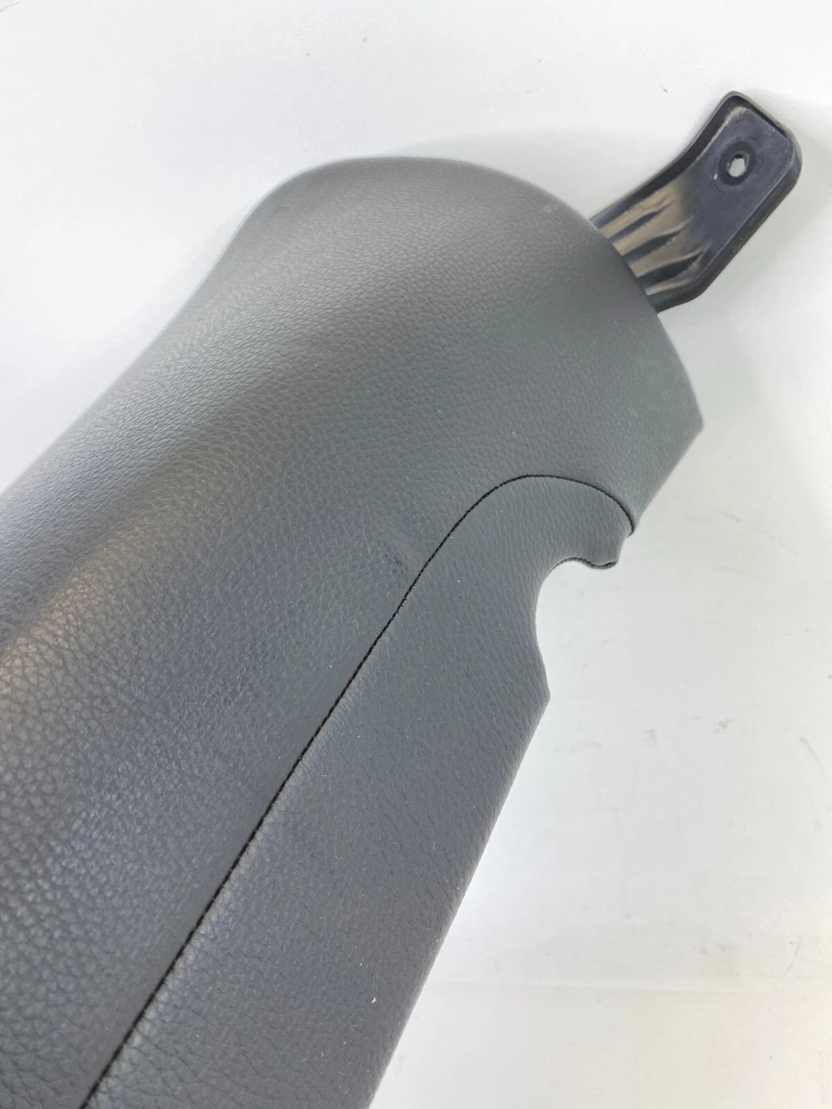 2009-2017 VOLKSWAGEN CC REAR RIGHT SEAT BOLSTER PADDING CUSHION TRIM 3C8-885-701