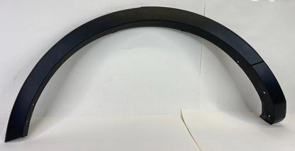 2013-2019 FORD INTERCEPTOR SUV REAR RIGHT SIDE QUARTER WHEEL OPENING MOLDING