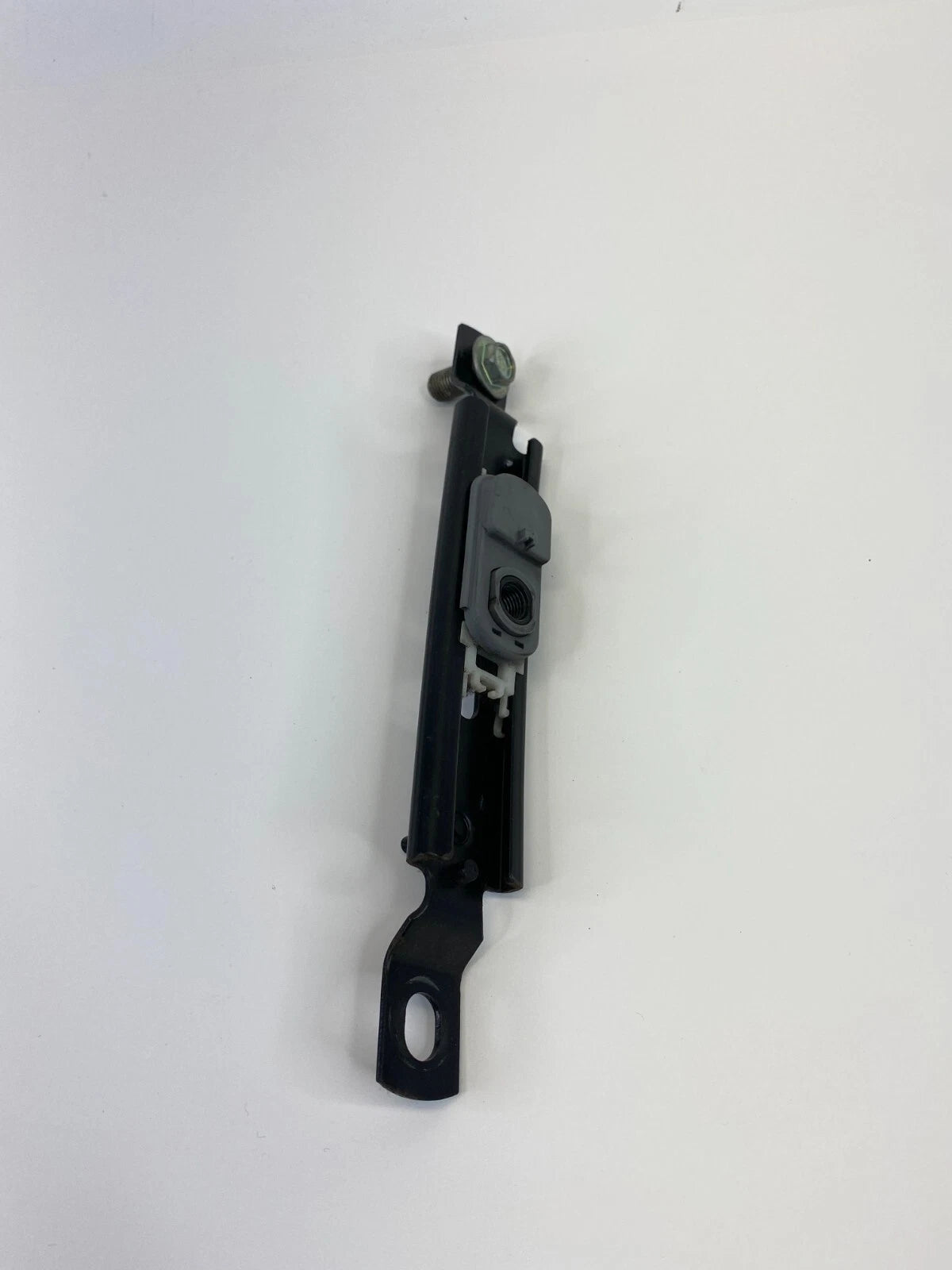 2005 2006 HYUNDAI ELANTRA FRONT LEFT DRIVER SEAT BELT ADJUSTER HEIGHT OEM