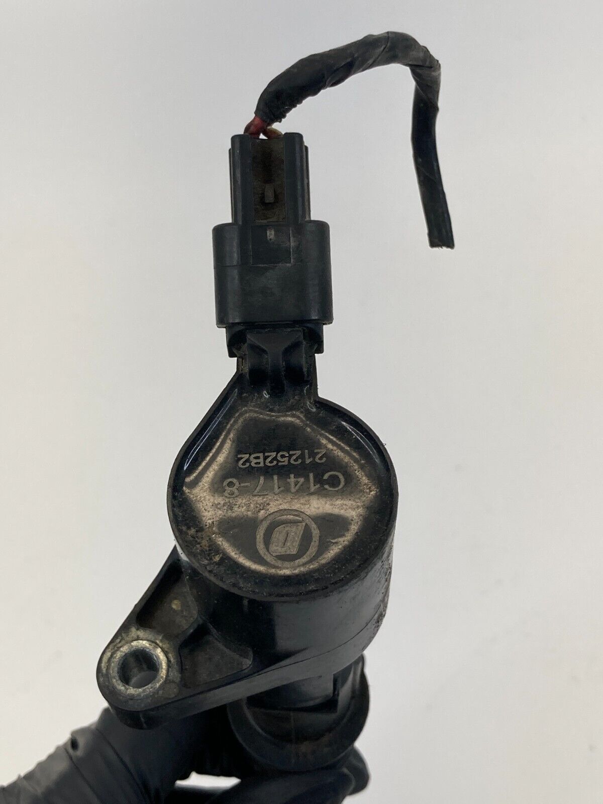 2003-2011 Ford Crown Victoria 4.6L Engine Ignition Coil 21252B2 OEM