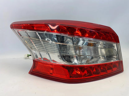 2013-2015 NISSAN SENTRA LEFT DRIVER OUTER TAILLIGHT TAIL LAMP 265553SG0A OEM