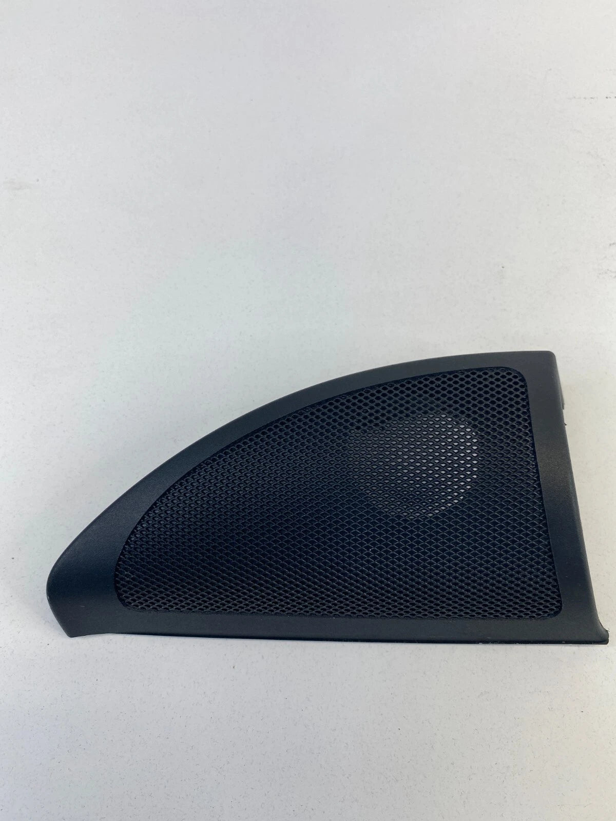 2006-2011 MERCEDES-BENZ R350 FRONT LEFT DOOR TWEETER SPEAKER BEZEL A2517250194