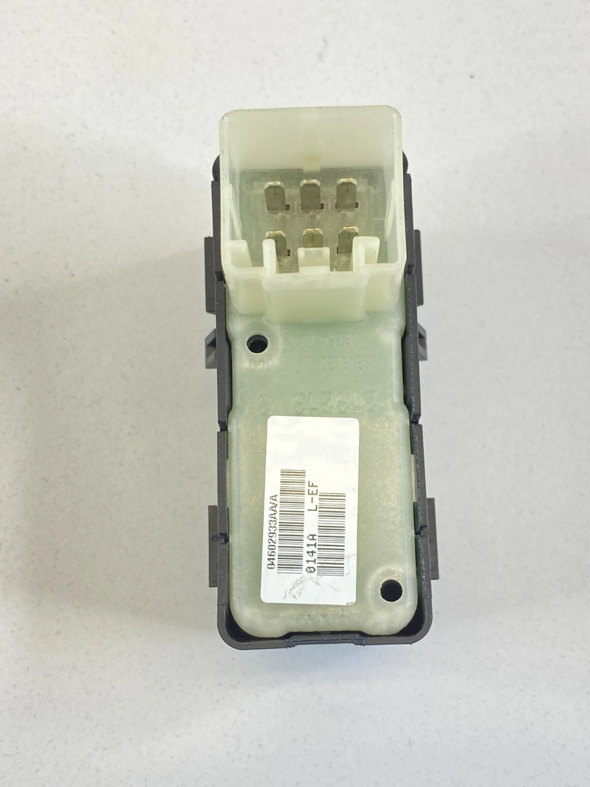2011 2012 DODGE CALIBER REAR LEFT SIDE DOOR WINDOW CONTROL SWITCH 4602933AA