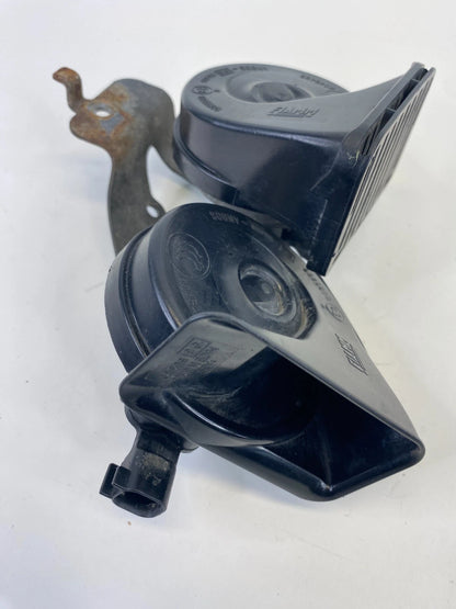 2013-2016 Ford Escape Low & High Tone Horn Pitch Alarm Signal 55806 AM80S OEM