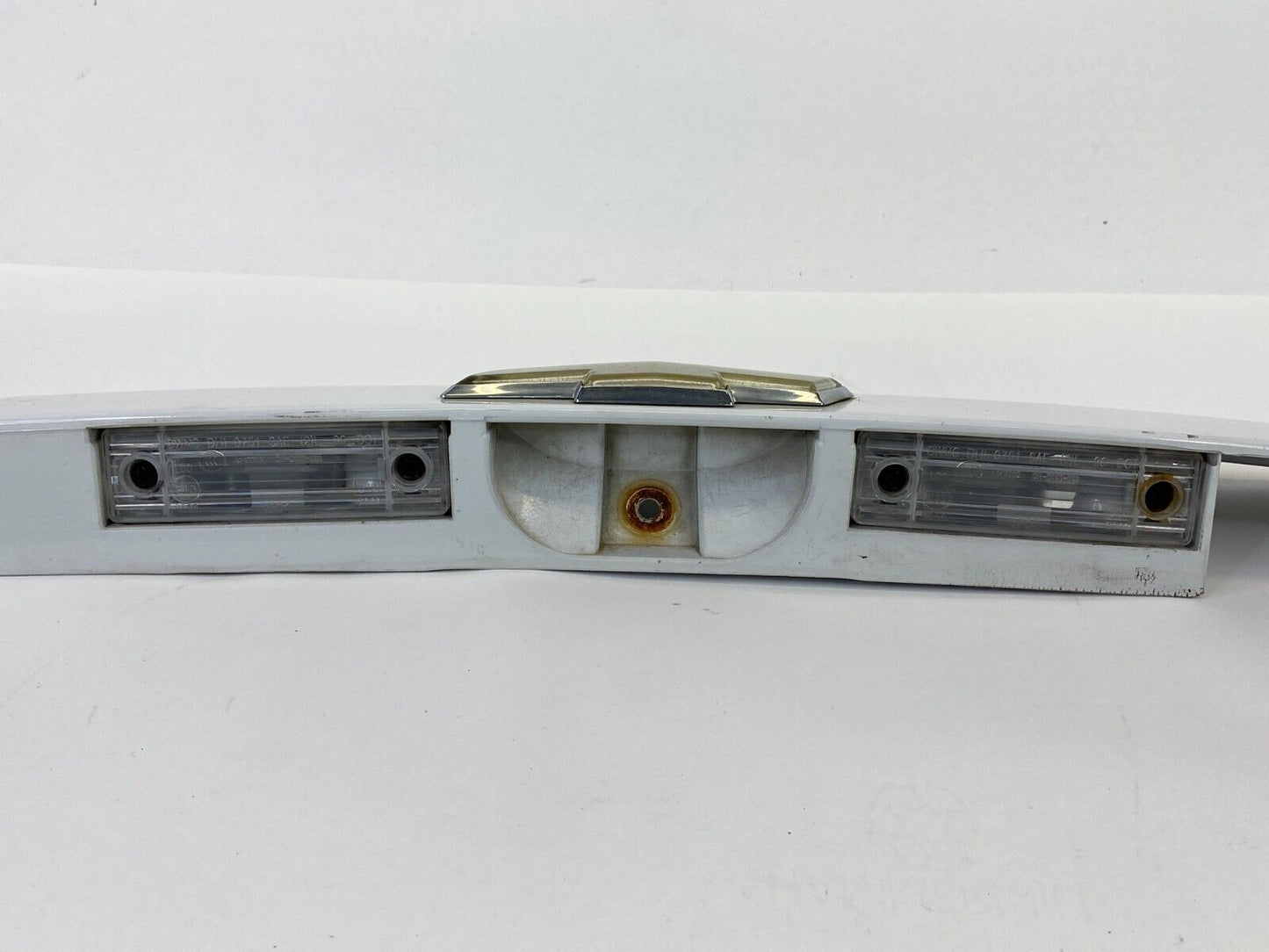 07-11 Chevrolet Aveo5 Hatchback Rear Trunk License Plate Light Emblem Molding