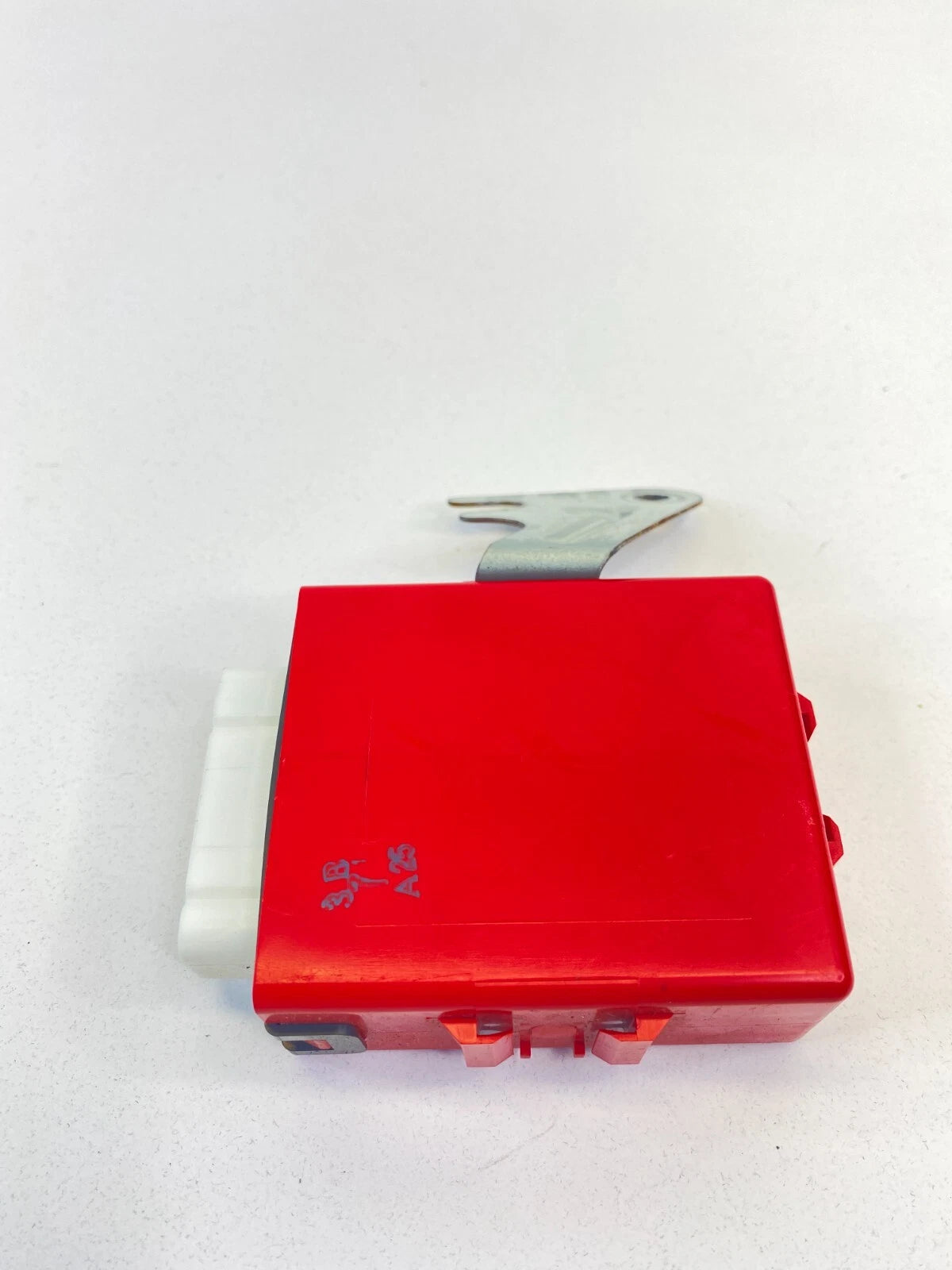 98-00 LEXUS LS400 LAMP FAILURE SENSOR MODULE TAIL LIGHT RELAY 89373-50170 OEM