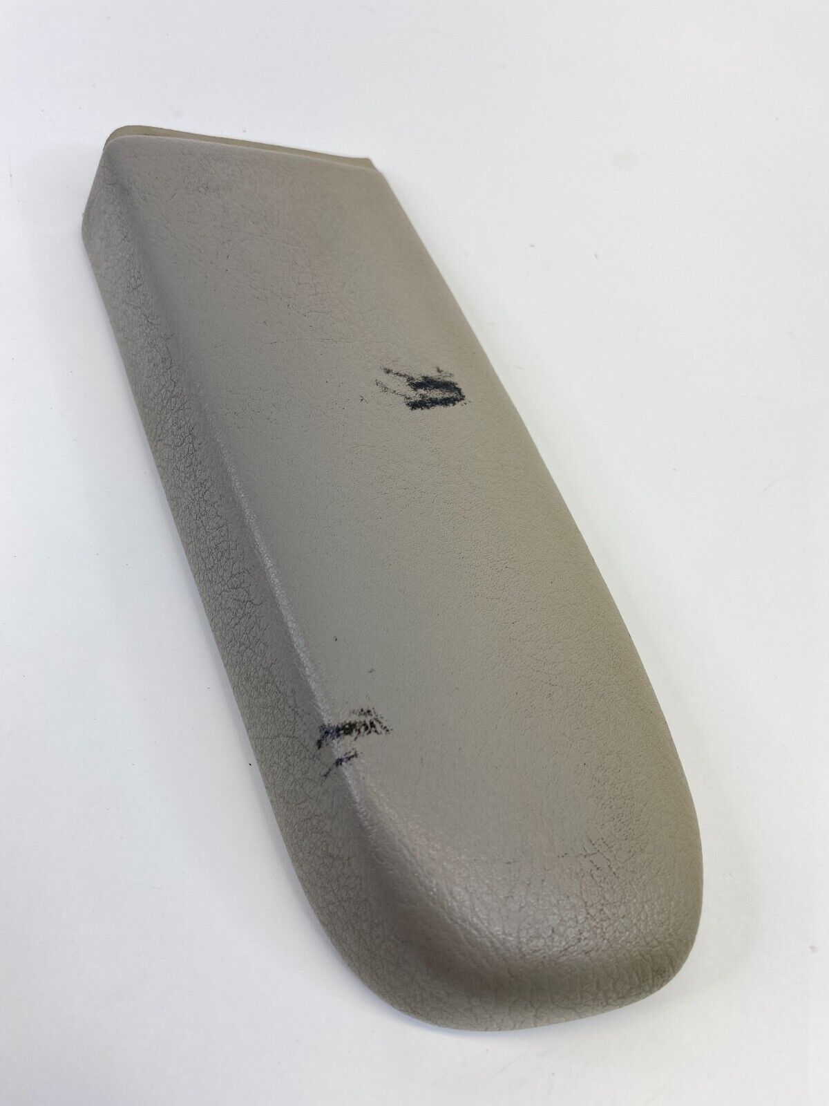 2005 2006 05 06 Kia Sorento Front Right Side Door Panel Armrest Arm Rest OEM