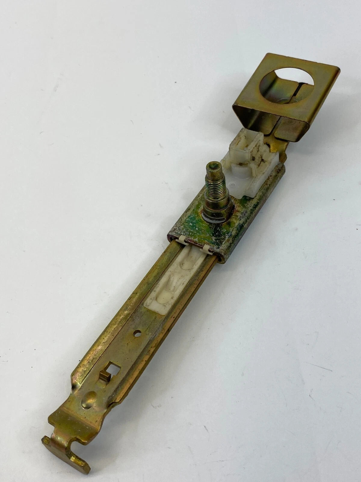 1998-2005 LEXUS GS300 FRONT LEFT DRIVER SIDE SEAT BELT HEIGHT ADJUSTER OEM