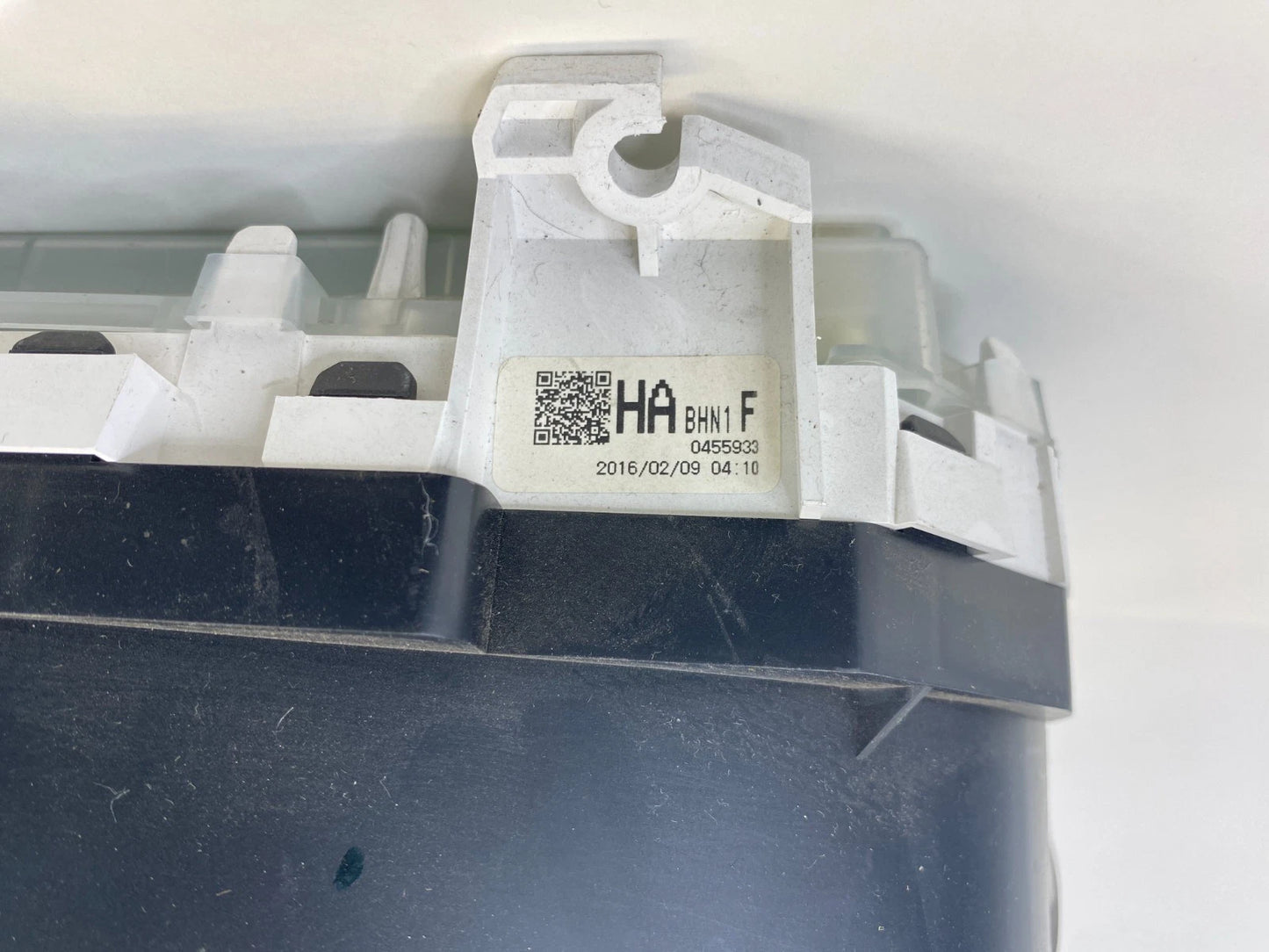 2014-2016 MAZDA 3 DASH INSTRUMENT CLUSTER SPEEDOMETER GAUGES A/T BHR1-55-430 OEM