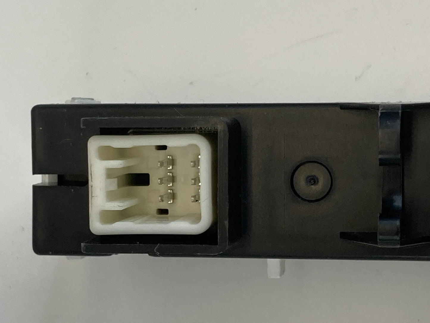 2010-2015 TOYOTA PRIUS DASH PASSENGER INDICATOR RESTRAINT SEAT BELT LIGHT ON OEM
