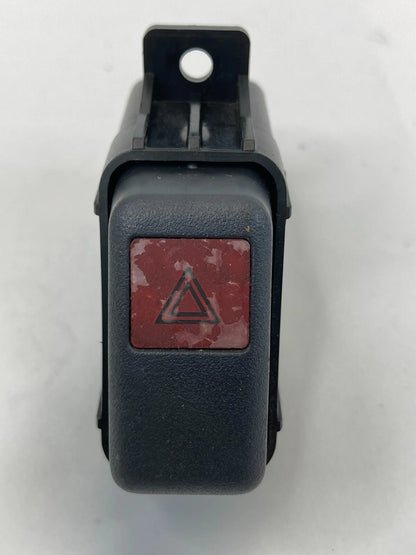 97 98 99 00 01 HONDA CR-V EMERGENCY WARNING LIGHT SWITCH BUTTON M11769 OEM