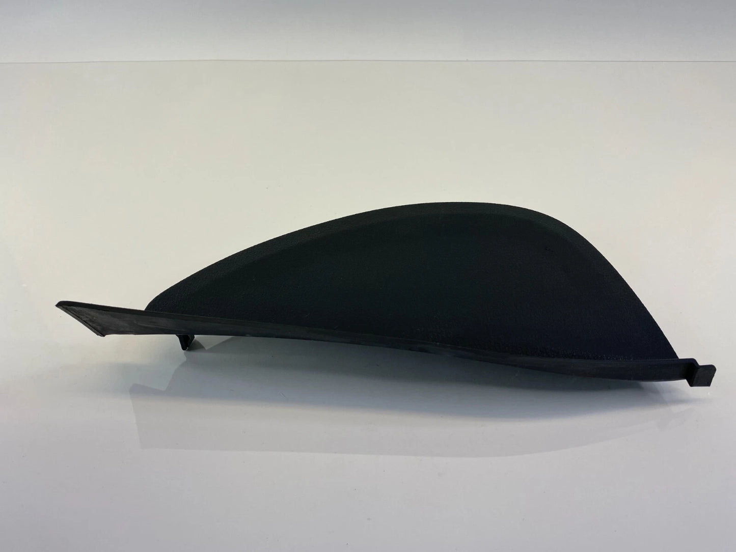 2007-2013 BMW X5 RIGHT PASSENGER SIDE DASH END CAP COVER BEZEL TRIM PANEL OEM