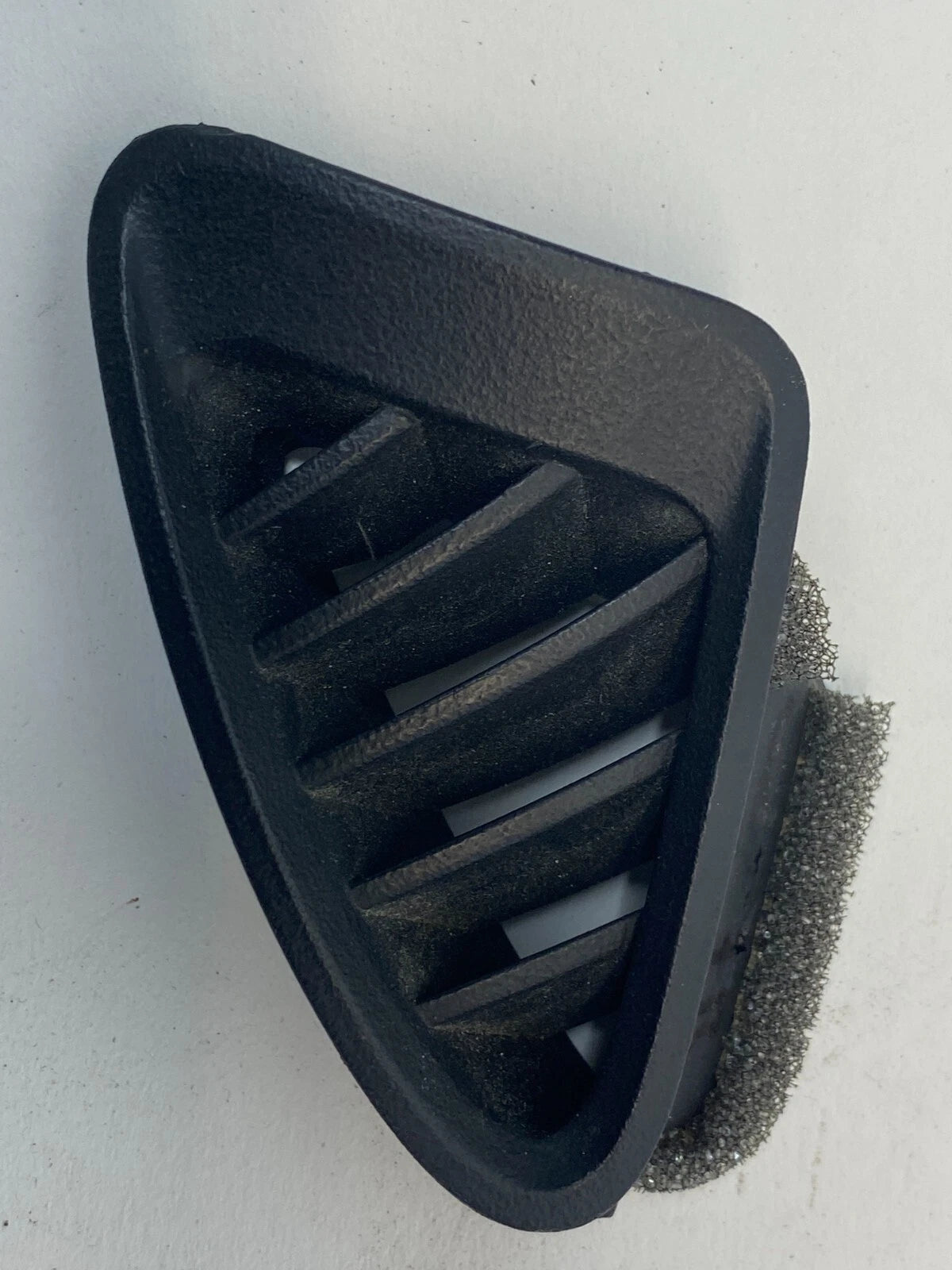 2012-2020 CHEVROLET SONIC DASH UPPER RIGHT A/C AIR VENT DEFOGGER OUTLET GRILLE