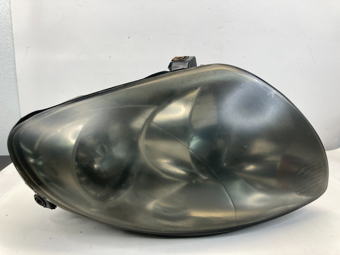 2003 2004 Infiniti G35 Front Left Driver Side Headlight Headlamp Aftermarket